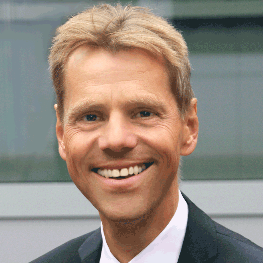 Jochen Suthe, OStD i. K., Schulleiter